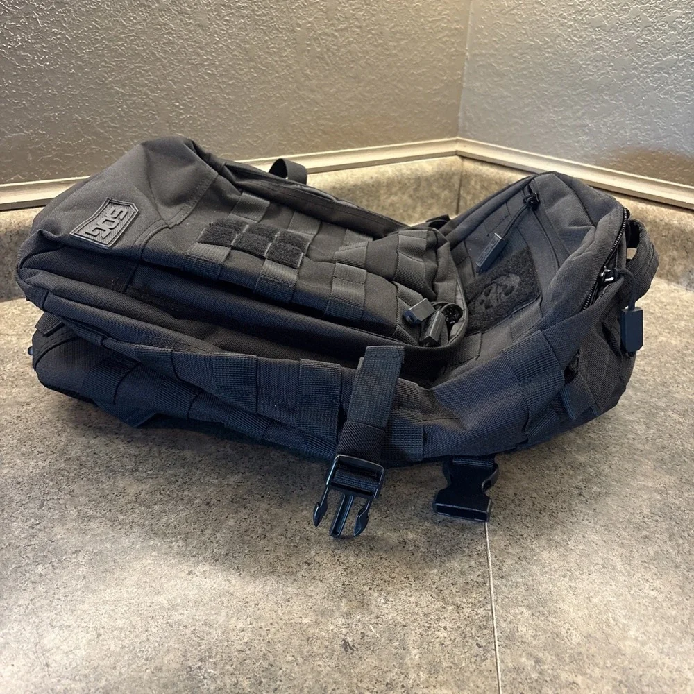 SOG NINJA TACTICAL DAY PACK BACKPACK 24.2L NYLON MOLLE WATER REPELLENT